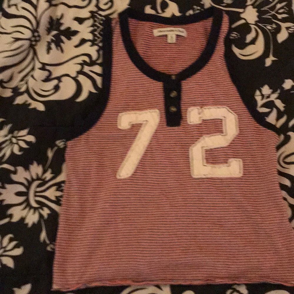 Abercrombie & Fitch Top
